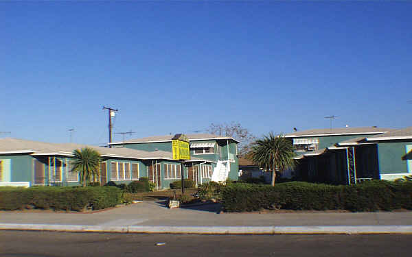 656 S 2nd Ave in Covina, CA - Building Photo - Building Photo