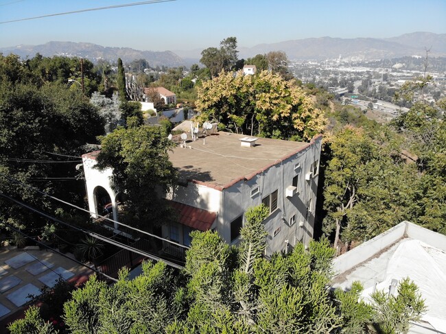 2436 Echo Park Ave in Los Angeles, CA - Building Photo - Building Photo