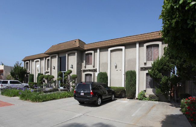 Kensington - Edgeware Road in San Diego, CA - Building Photo - Building Photo