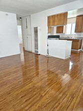 4420 W 169th St, Unit lanwdale in Lawndale, CA - Building Photo - Building Photo