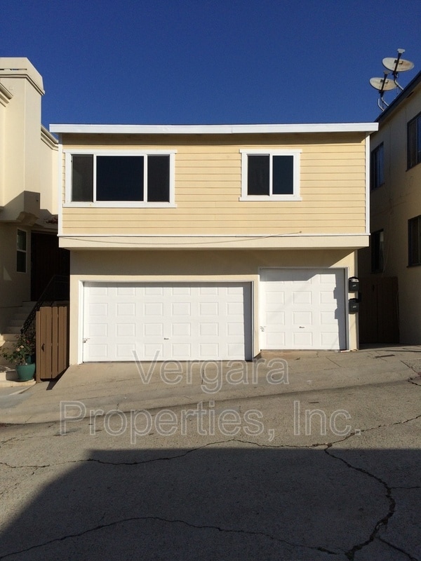 135 29th St in Hermosa Beach, CA - Building Photo - Building Photo