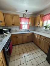 5438 Sylvia Ave in Los Angeles, CA - Building Photo - Building Photo