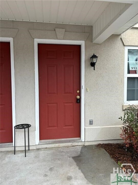74 Casey Dr in Richmond Hill, GA - Building Photo