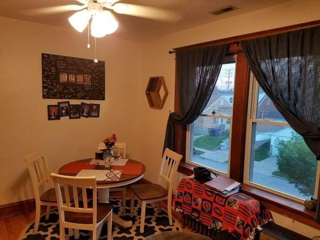 1042 Art Hill Pl in St. Louis, MO - Building Photo - Building Photo