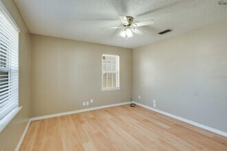 5115 Kingston Dr in Wichita Falls, TX - Building Photo - Building Photo