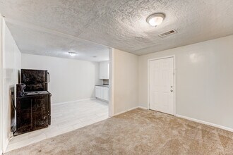 815 Roosevelt St in La Marque, TX - Foto de edificio - Building Photo