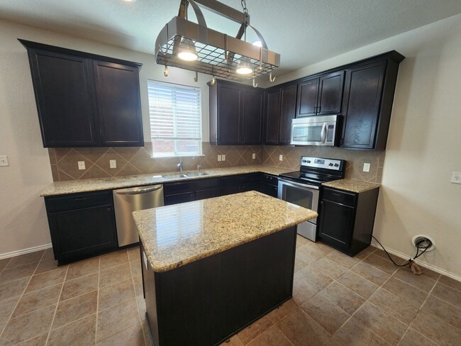 8107 Rustic Terrace in San Antonio, TX - Building Photo - Building Photo