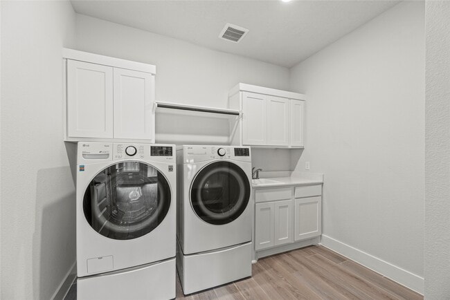 property at 1707 McCrae Hill Ct