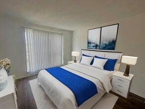 2824 S Bartell Dr in Houston, TX - Building Photo - Building Photo