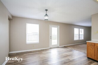 9127 Stones Bluff Ln in Indianapolis, IN - Building Photo - Building Photo