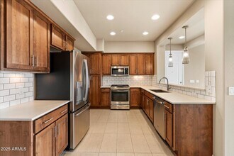 17850 N 68th St in Phoenix, AZ - Building Photo - Building Photo