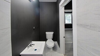 860 Birch St in Memphis, TN - Building Photo - Building Photo
