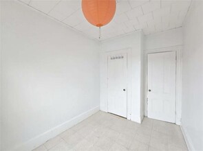 442 55th St-Unit -2 in Brooklyn, NY - Building Photo - Building Photo