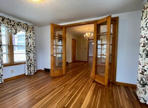 1541 N Pleasant View in Wichita, KS - Building Photo - Building Photo