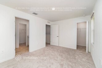 9338 Cadence Ct in Ft. Myers, FL - Foto de edificio - Building Photo