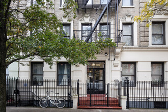 518-520 W 152nd St in New York, NY - Building Photo - Building Photo