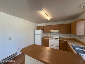 408 Madison Ave in Prescott, AZ - Foto de edificio - Building Photo