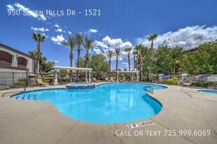 950 Seven Hills Dr in Henderson, NV - Building Photo