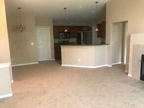 23916 Northstone Village Dr in Taylor, MI - Building Photo - Building Photo