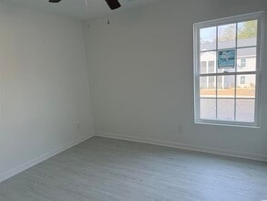 179 Charter Dr in Longs, SC - Foto de edificio - Building Photo