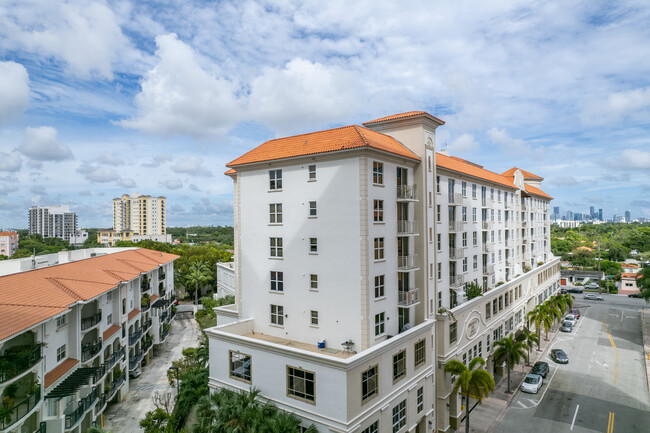 The Minorca Condominium in Coral Gables, FL - Building Photo - Building Photo