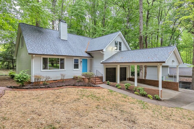 6057 Arden Dr in Clemmons, NC - Building Photo - Building Photo