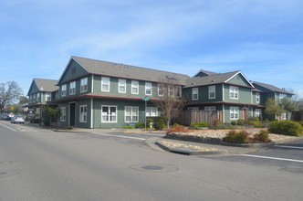 Starr Station in Windsor, CA - Building Photo - Building Photo