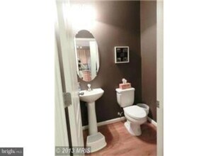 42519 Highgate Ter, Unit Highgate in Brambleton, VA - Building Photo - Building Photo