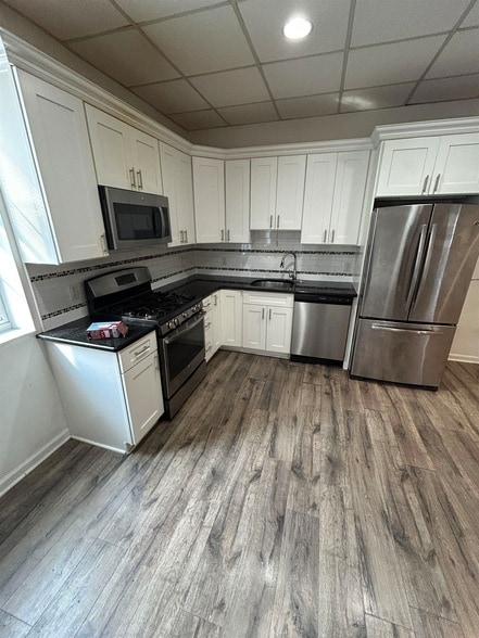 61 Kansas St, Unit 3C in Hackensack, NJ - Building Photo - Building Photo