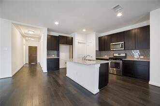 13708 Arbor Hill Cove in Manor, TX - Building Photo - Building Photo