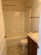 115 Montalto Dr-Unit -D in Cheyenne, WY - Foto de edificio - Building Photo