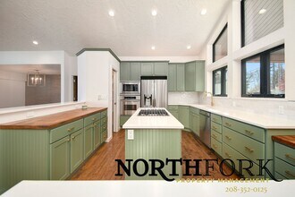 3736 N Mountain View Dr in Boise, ID - Building Photo - Building Photo