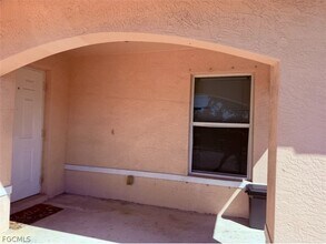 541 Hancock Bridge Pkwy in Cape Coral, FL - Building Photo - Building Photo