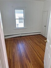 332 Academy Ave in Providence, RI - Building Photo - Building Photo
