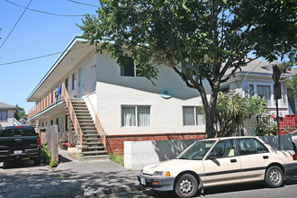 466 37th St in Oakland, CA - Building Photo - Building Photo