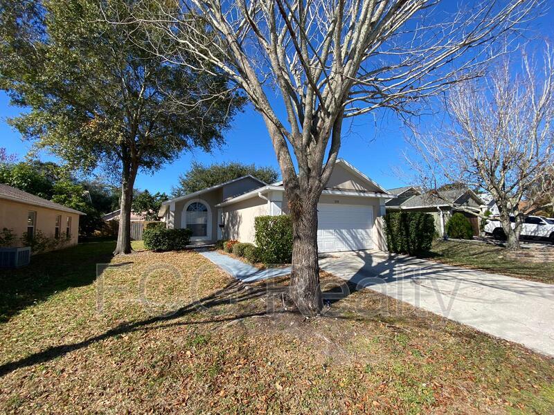 510 Dharma Cir in Winter Garden, FL - Building Photo