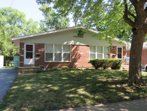 Jo Court Apartments in Berkeley, MO - Building Photo - Building Photo