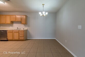 5909 Samantha St in Fayetteville, AR - Building Photo - Building Photo