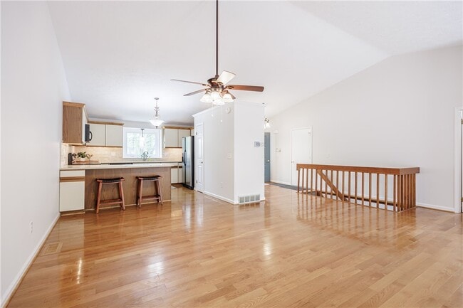 property at 30 Cambridge Ct