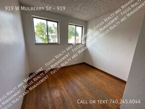 919 W Mulberry St in Lancaster, OH - Building Photo - Building Photo