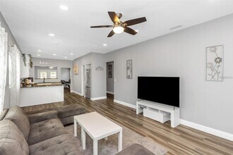 206 N Himes Ave in Tampa, FL - Building Photo - Building Photo