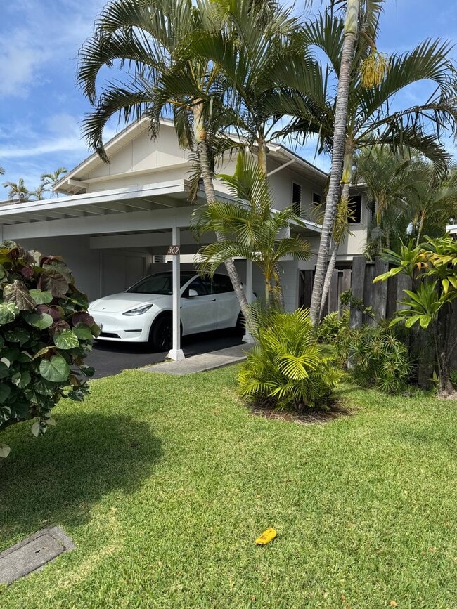 369 Opihikao Pl in Honolulu, HI - Building Photo - Building Photo