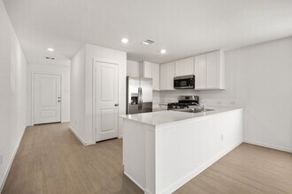 17331 Glacier Frst Ln in Crosby, TX - Building Photo - Building Photo