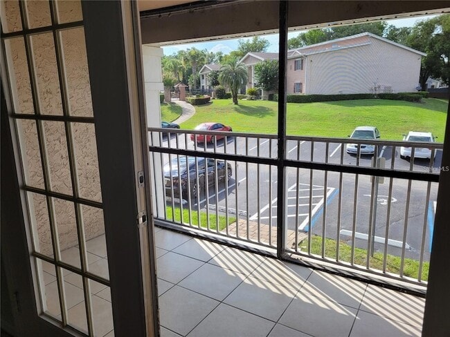 155 N Pearl Lake Causeway, Unit 200 in Altamonte Springs, FL - Building Photo - Building Photo