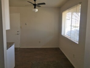 202 Spruce St in Tehachapi, CA - Building Photo - Building Photo