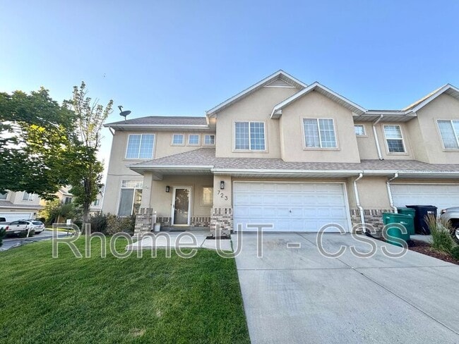 723 Sandy Point Dr in Sandy, UT - Building Photo - Building Photo