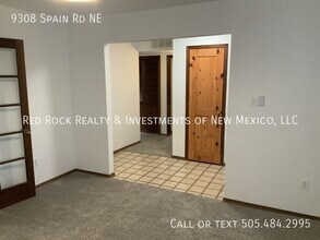 9308 Spain Rd NE in Albuquerque, NM - Building Photo - Building Photo