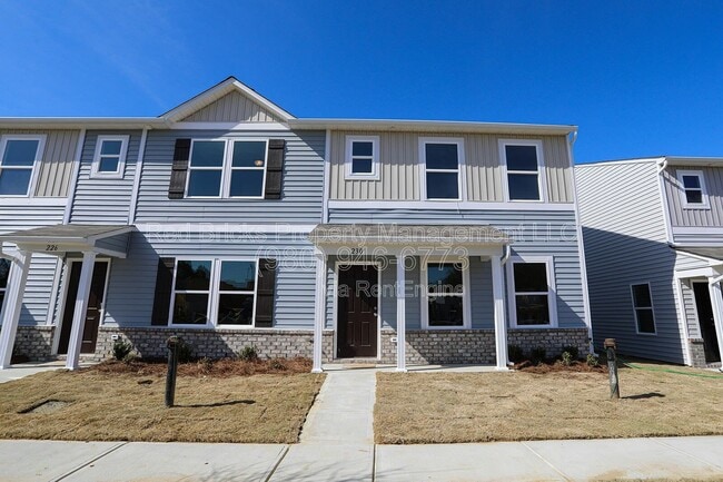 230 Winston Ln in Salisbury, NC - Building Photo - Building Photo