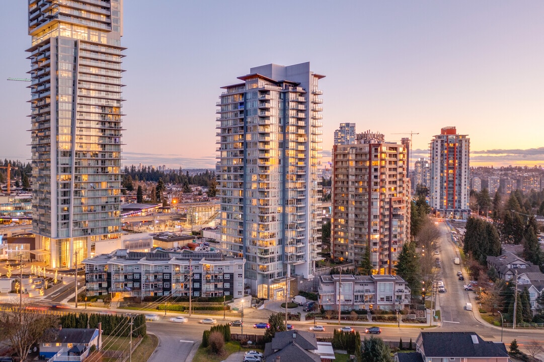 Crown in Coquitlam, BC - Building Photo