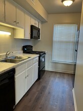 73 W County St in Hampton, VA - Building Photo - Building Photo